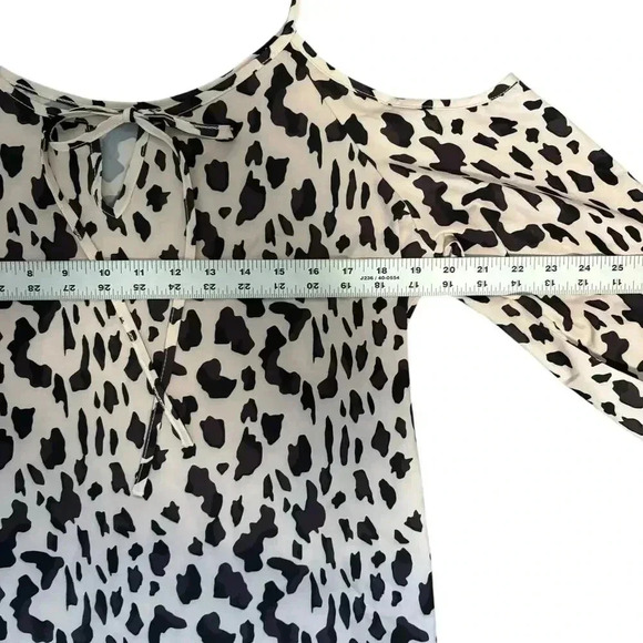 Cold Shoulder Cheetah Print Mini Dress Size L - Picture 9 of 10